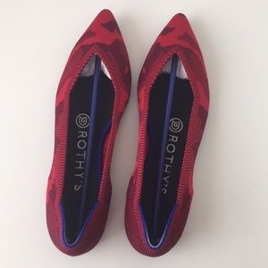 Rothy’s The Point Red Camo RETIRED COLOR! Size 6